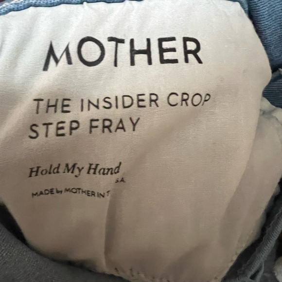 ***SOLD** Mother jeans The Insider Crop Step Fray size 28 - Picture 2 of 4
